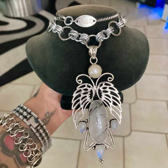 925 sterling silver overlay butterfly iridescent moonstone & quartz gem necklace - Picture 3 of 12